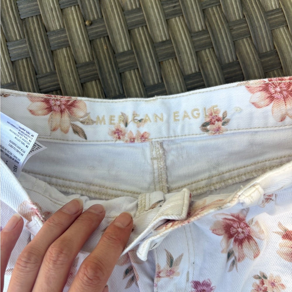 American Eagle Outfitters White Floral Jean Shorts - Pink Floral - Picture 2 of 4